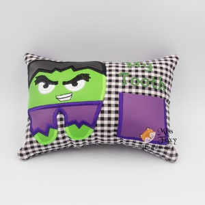 Super-héros vert Mean Boy ma fée des dents perdues | Sac personnalisé | Oreiller de dent perdue | Accroche-porte de fée des dents | Pochette rembourrée en peluche