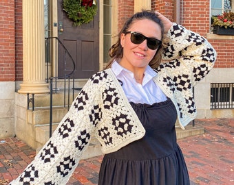 Cream Knit Jacket, Cropped Crocheted Open Cardigan with Long Sleeves, Patchwork Granny Square Coat, Chunky Sweater, Gift for Her, Mom, XMAS