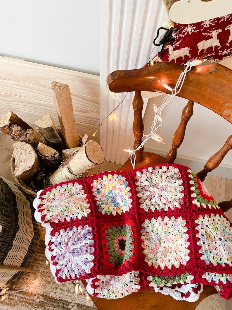 Red Granny Square Handmade Blanket, Afghan Chrochet Throw Bedspread, Boho Home Style, Xmas Holiday Decor, Christmas, Moms Day Gift For Home image 7