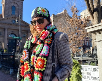 Sciarpa quadrata della nonna, sciarpe fatte a mano all'uncinetto