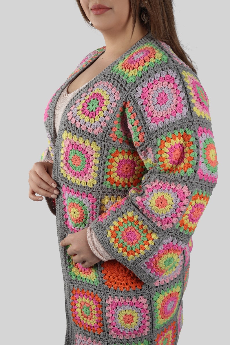 Cárdigan de ganchillo rosa, abrigo boho para mujer, acogedora chaqueta de primavera hippie patchwork, suéter de punto afgano hecho a mano, regalo para ella / listo para enviar imagen 8