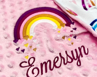 Gepersonaliseerde babydeken met regenboogmotief | Gepersonaliseerde knuffeldeken | | Cadeau voor pasgeboren baby | Kraamcadeau | Knuffeldeken met regenboogmotief voor babymeisje