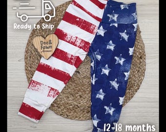 Röda, vita och blå babyleggings med stjärnor och ränder | 12–18 månader | Leveransklara | Babybyxor med temat Fjärde juli | Patriotisk babyoutfit