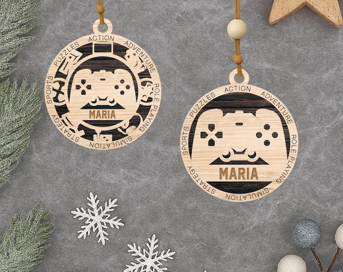 Personalized Gaming Ornament – Custom Name Gamer Christmas Gift for Boys, Girls & Teens
