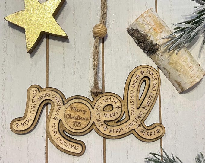 Personalized Noel Christmas Ornament – Rustic Wooden Holiday Keepsake with Custom Name or Year