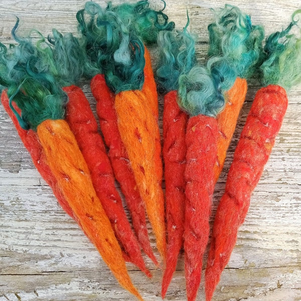 Farm Fresh Needle Felted Garden Carrots ~ Home Decor / Photo Prop ~ All Natural Merino Wool, Alpaca Fiber, Hand dyed Sheep Locks