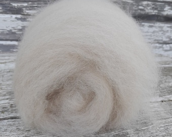 Natural Creamy White (Warm Vanilla) Huacaya Alpaca Fiber Batt ~ 2 oz. Fleece Batting ~ Spinning, Weaving, Felting, Crafts, Fiber Art