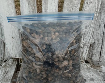 Alpaca Beans ~ Black Gold : All Natural Garden Fertilizer, Soil Amendment (1 Gallon) Dehydrated
