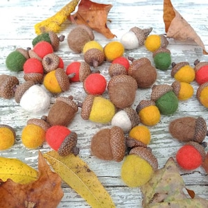 Lot of 10 Handfelted Autumn Acorns ~ Alpaca and Merino Fiber Art ~ Natural Autumn Decor