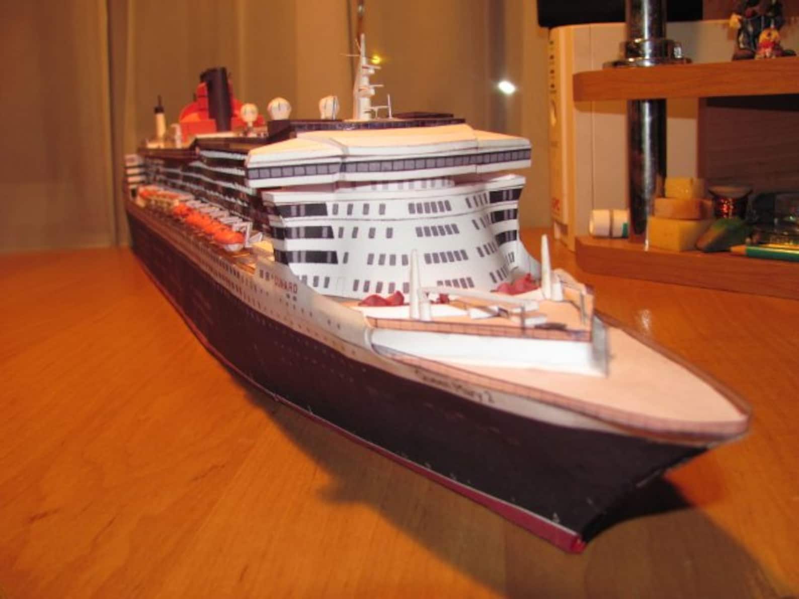Queen Mary 2 Ship Printables