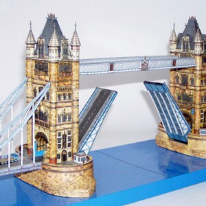 London Tower Bridge PaperCraft Paper Color Model Plans et fichiers d'instructions pour l'impression, la découpe et l'assemblage