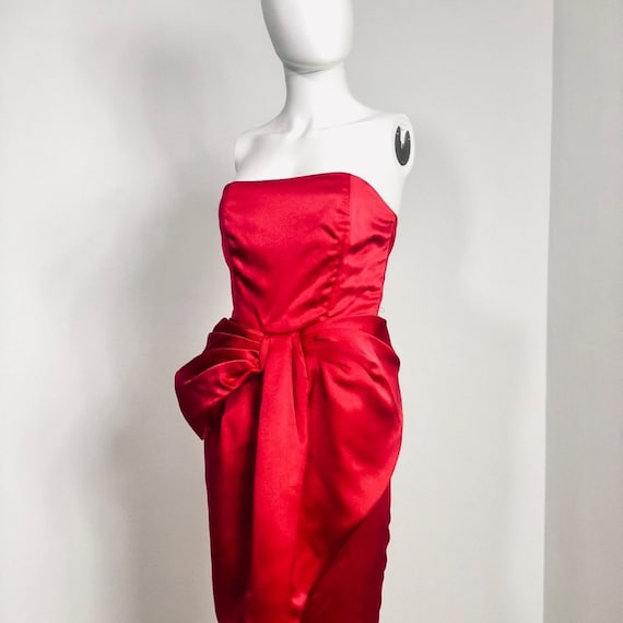 Vintage Victor Costa Red Oversize Bow Gown