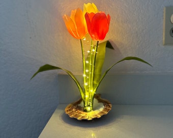 Tulip Seashell Lamp, Seashell Trinket Dish, Beach Seashell Decor, Tulip Lamp, Tulip Seashell Lamp, Beach Floral Decor, Beach Tulip