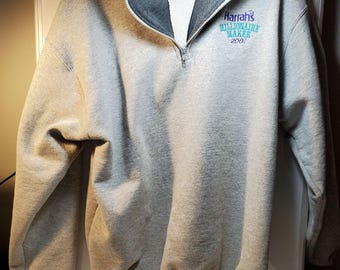 Vintage sweatshirt met opstaande kraag in grijs Harrah's met ritssluiting en enkele witte verfvlekken