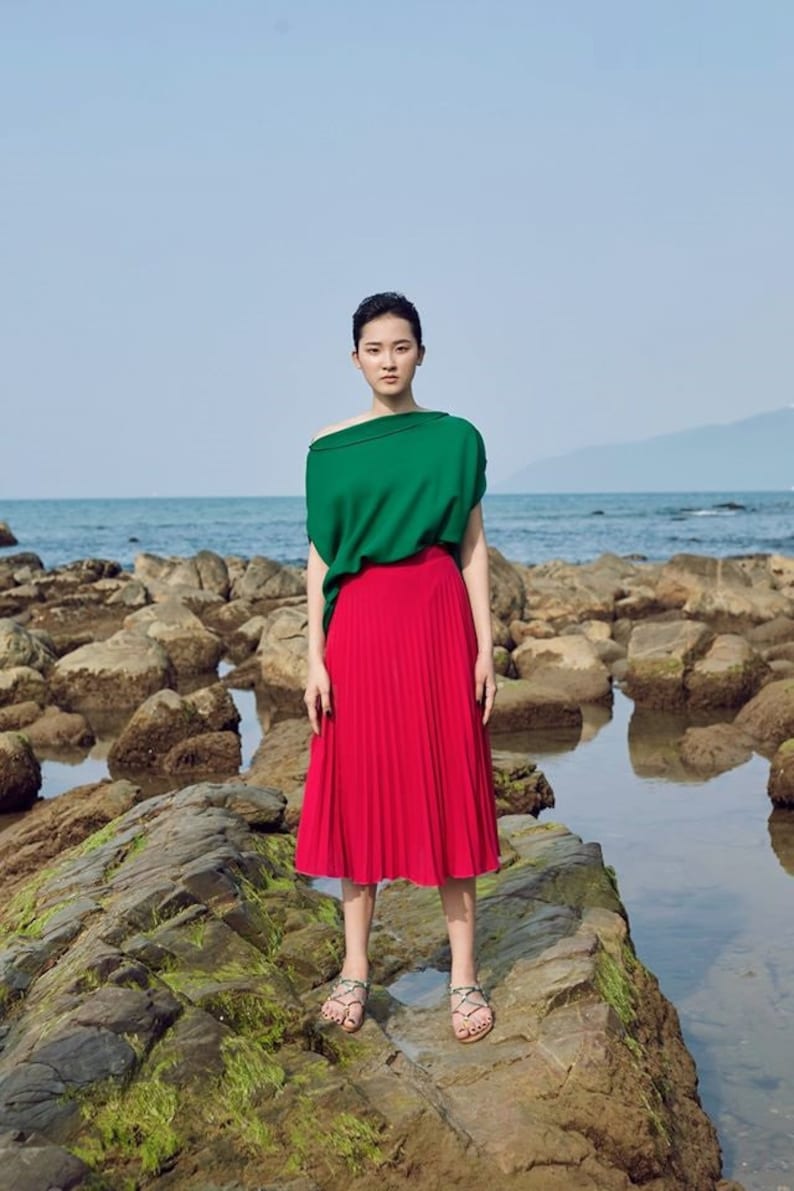 Elegant Satin Skirt Pleated Midi Silk Skirt