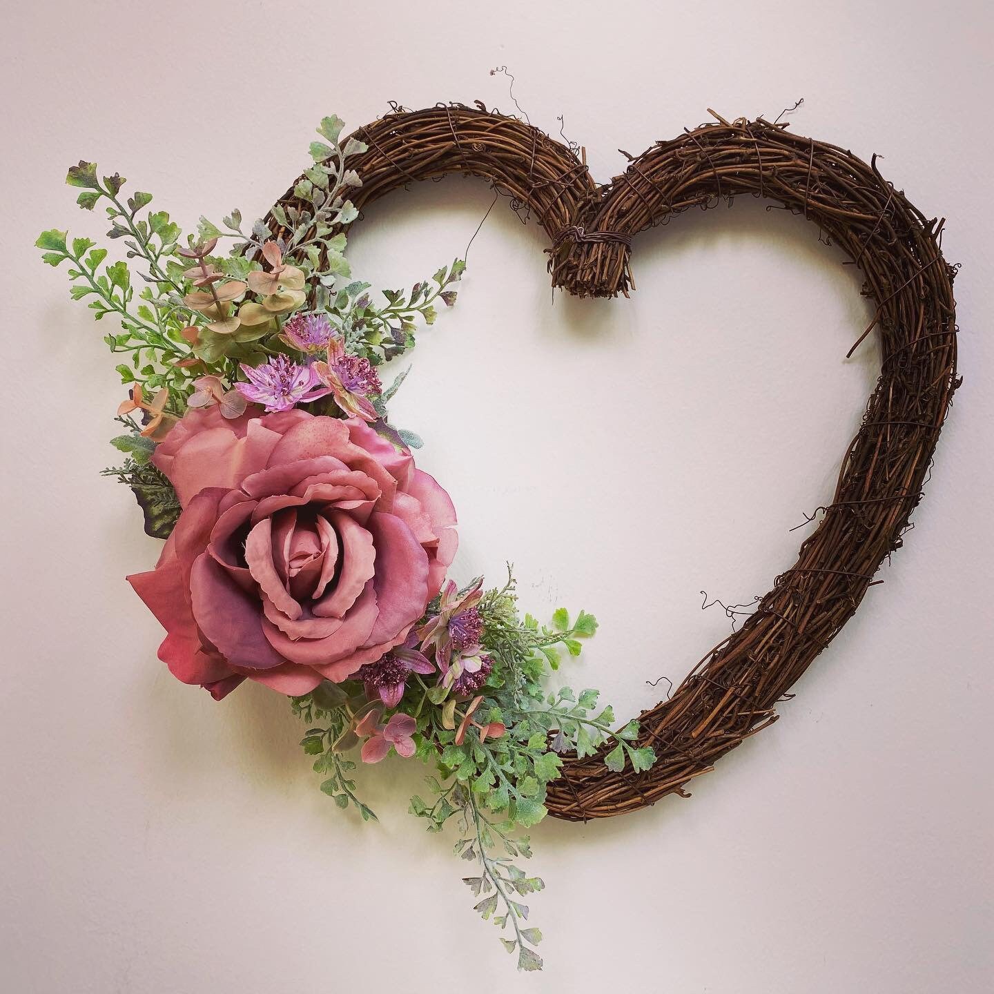 Beautiful pink rose silk flower heart shaped wreath | Etsy