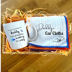 Dad&#39;s Car Cleaning Gift Set: Microfiber Cloths & Mug