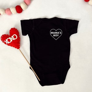 Mamas Boy baby bodysuit || Baby boy Valentine&#39;s Day bodysuit | Valentine girl gang shirt