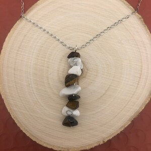 Gemini: Crystal Healing Necklace for the Gemini with Howlite and Tiger&#39;s Eye
