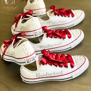 Bridesmaid tennis shoes top