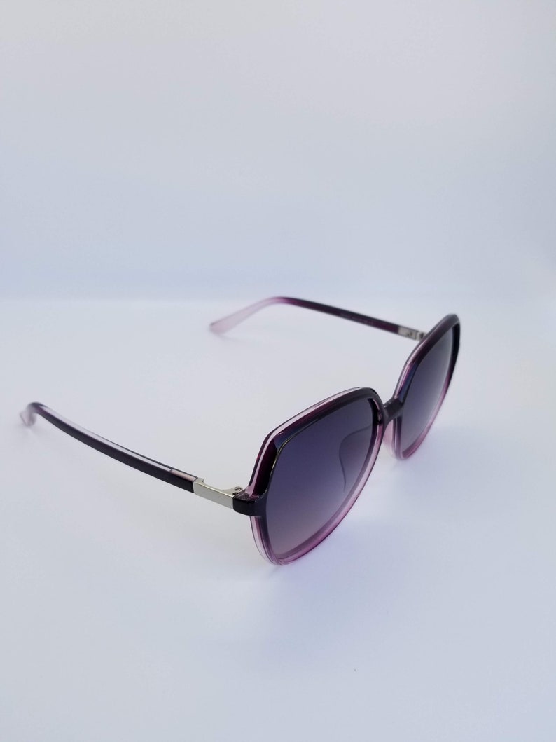 Jackie-O Sunglasses: Polarized Zyle Frame image 3