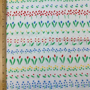 Vintage Fabric Spring Garden Abstract Floral Flowers 33" x 45" Red Green Blue White Sewing Material