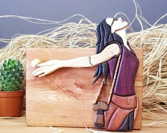 Organizador de escritorio de madera personalizado: Figura de fotógrafo en intarsia, decoración de oficina personalizada
