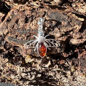 Amber bee pendant set in sterling silver,  Cognac Amber, Baltic amber.