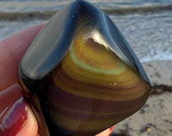 Hermosa roca de cristal de obsidiana arcoíris de forma libre - Obsidiana arcoíris curativa
