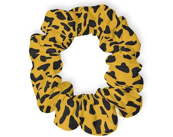 Coletero amarillo con estampado icónico de guepardo de Steve Perry