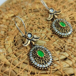 Handmade Women Earring,Turkish Handmade Earring,Ladies Earring,Emerald Topaz Earring,Ladies Earring,925k Sterling Silver ,Boho Style,Love.