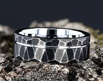 Anillo de bodas para hombre, de tungsteno negro martillado envejecido, con detalles en plata, 8 mm, ajuste cómodo, banda de bodas para hombre lavada a la piedra, regalo para él, anillo de promesa