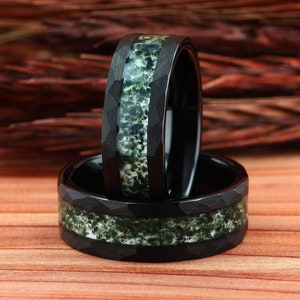 Mens Wedding Ring, Hammered Black Tungsten Ring Moss Agate, 8mm Mens Wedding Band, Natural Eco-Friendly Moss Agate Black Mens Ring