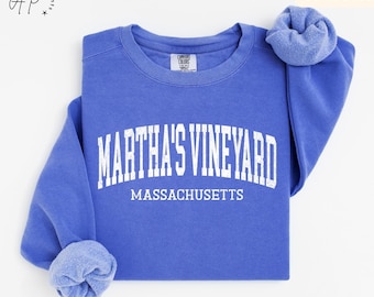 Martha’s Vineyard Comfort Colors® Sweatshirt, Marthas Vineyard MA Sweater, Martha’s Vineyard Trip Shirt, Marthas Vineyard Long-Sleeve Shirt