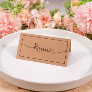 Tarjetas de lugar de boda, tarjetas de configuración de nombres, marrón Kraft, nombres de lugares impresos, ajustes de lugar, configuración de mesa, tarjetas de asiento, nombre de invitado