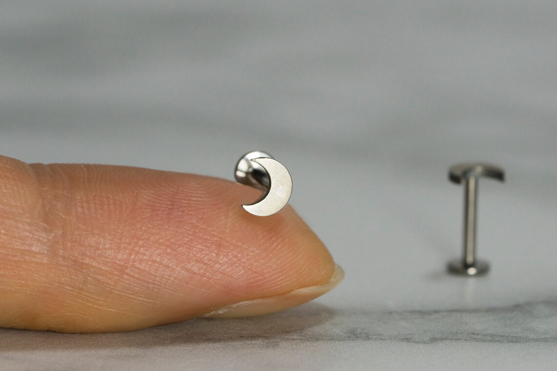 16G IMPLANT GRADE Crescent Moon Piercing / Crescent Moon Etsy