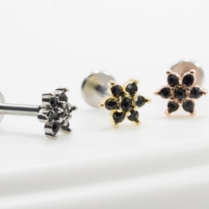Piercing fleur cubique noir / Piercing tragus conque cartilagineux tricolore / Piercing fileté externe(13)