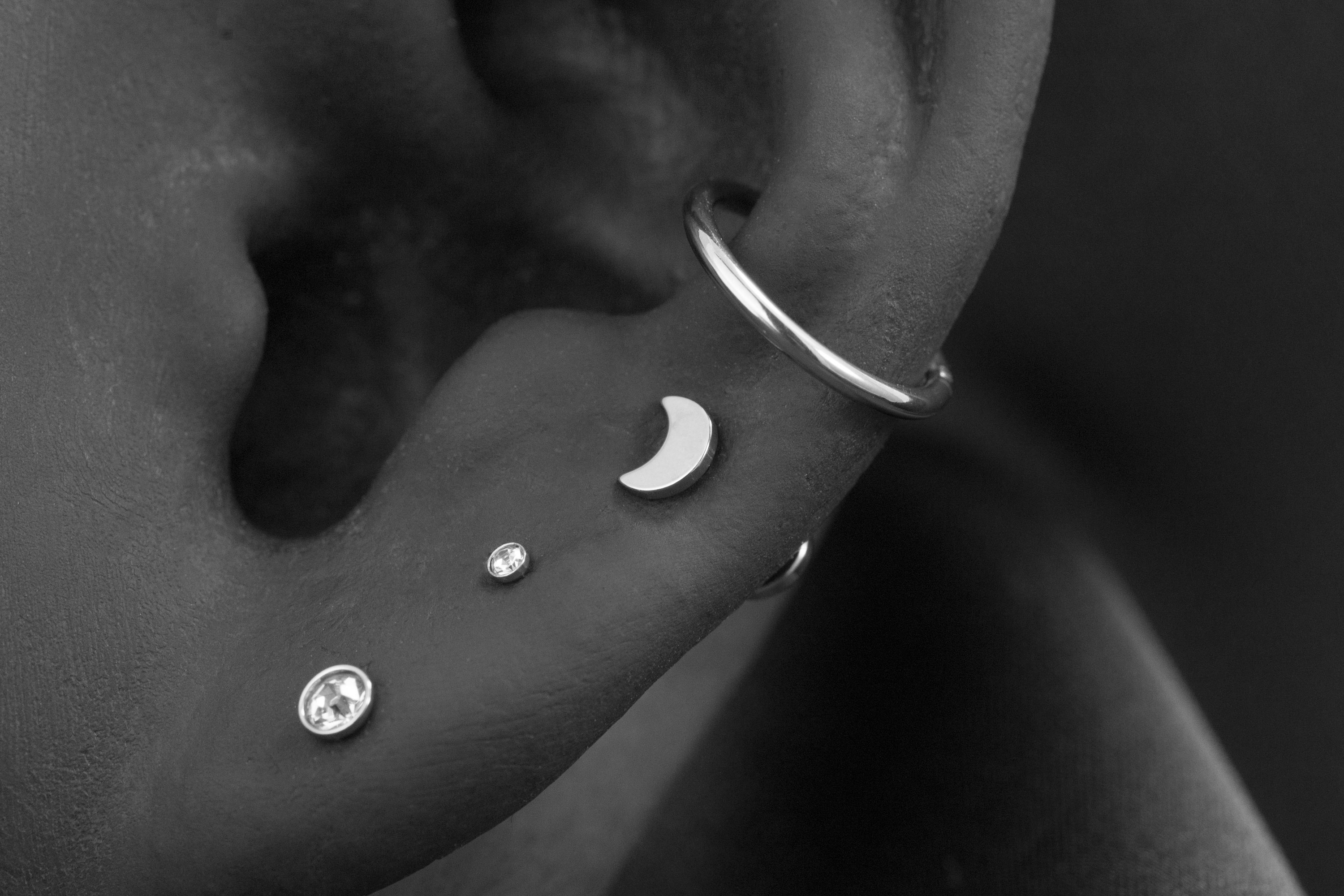 16G 316L Crescent moon Piercing / Crescent moon Cartilage Etsy