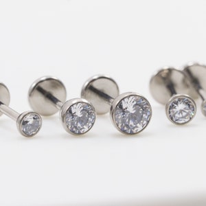 IMPLANT GRADE Tiny White Cubic Threadless Push Pin Stud / Bezel Round 2mm 2.5mm 3mm 3.5mm 4mm Tragus Cartilage / Nose Ring / Steel Color(20)