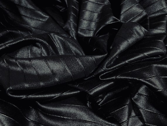 Tessuto double jersey elasticizzato in ecopelle pvc elasticizzato, al metro  gessato in rilievo Jet black -  Italia