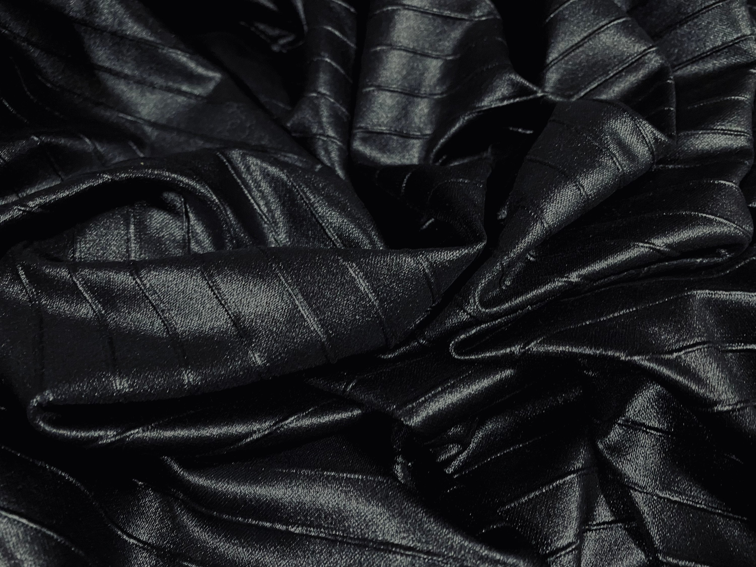 how to stretch faux leather jacket