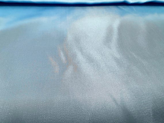 Polyester Dupion Stoff Eisblau – Meterware Mit Satin-Rückseite Für Kleider