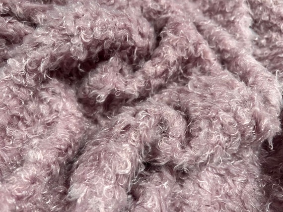 Super soft Poodle faux fur fleeceFabric, per Metre - plain - lilac