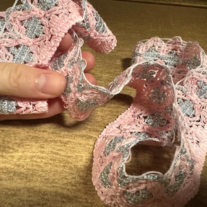 Metallic crochet lace edging trim fabric with scallop, per metre - pink with silver lurex