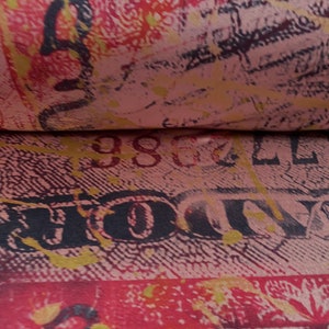 Tkanina jerseyowa Disco Shimmer Stretch, na metry - nadruk banknotów - przygaszony róż