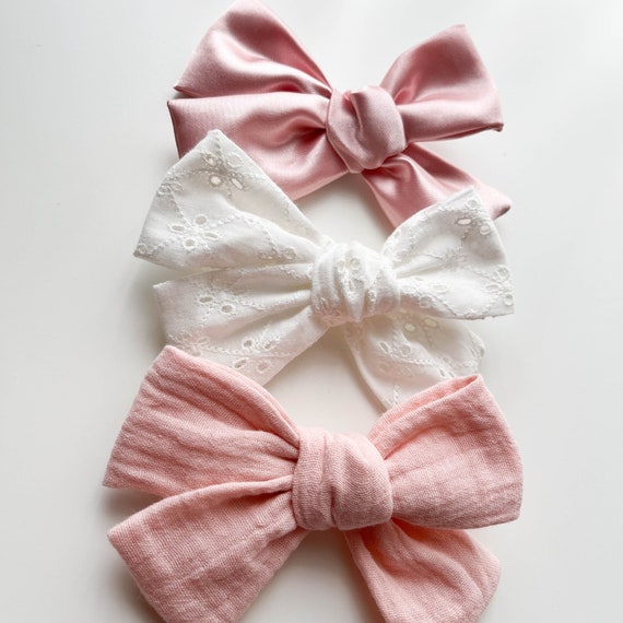 Handmade Two Tone Layered Pink Boutique Hair Bow Clip-CUSTOM Color 5 inch / Alligator Clip / Custom Colors-leave Notes on Order When Checking Out