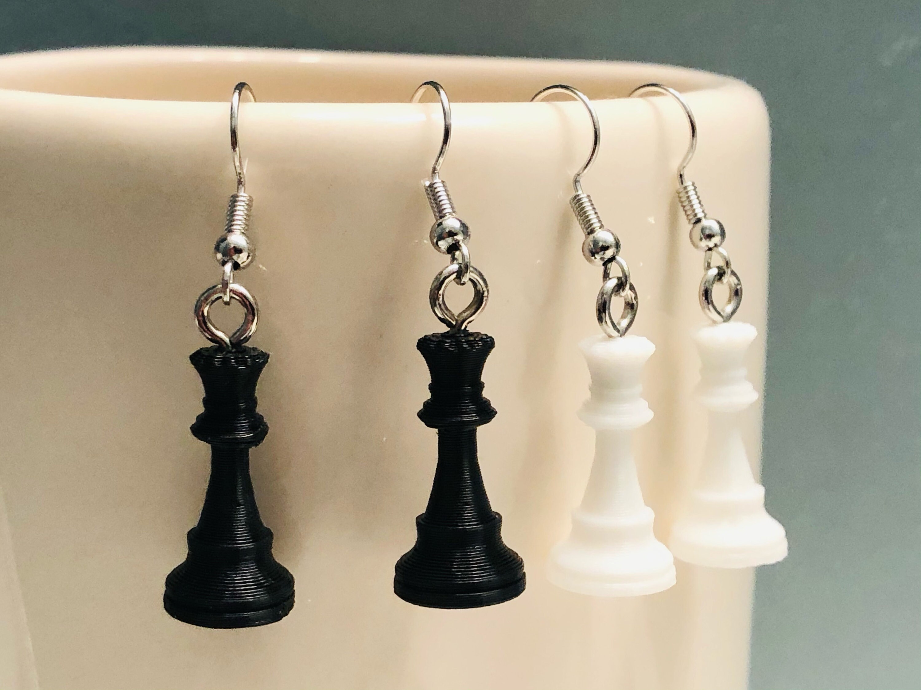 Queen Chess Piece Earrings / King Chess Piece Earrings (black