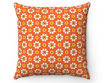 ORANGE MOD DAISY 70s Retro Square Throw Pillow | Hippie, 70s Décor, Decorative Pillow, Vintage Home, Boho Décor, Boho Pillow, Daisies