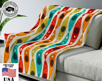 Colorful Kayaks Lightweight Velveteen Fleece Summer Blanket | Cabin Décor, Picnic Blanket, Kayaking, Kayak Gift, Beach Blanket, Pet Blanket