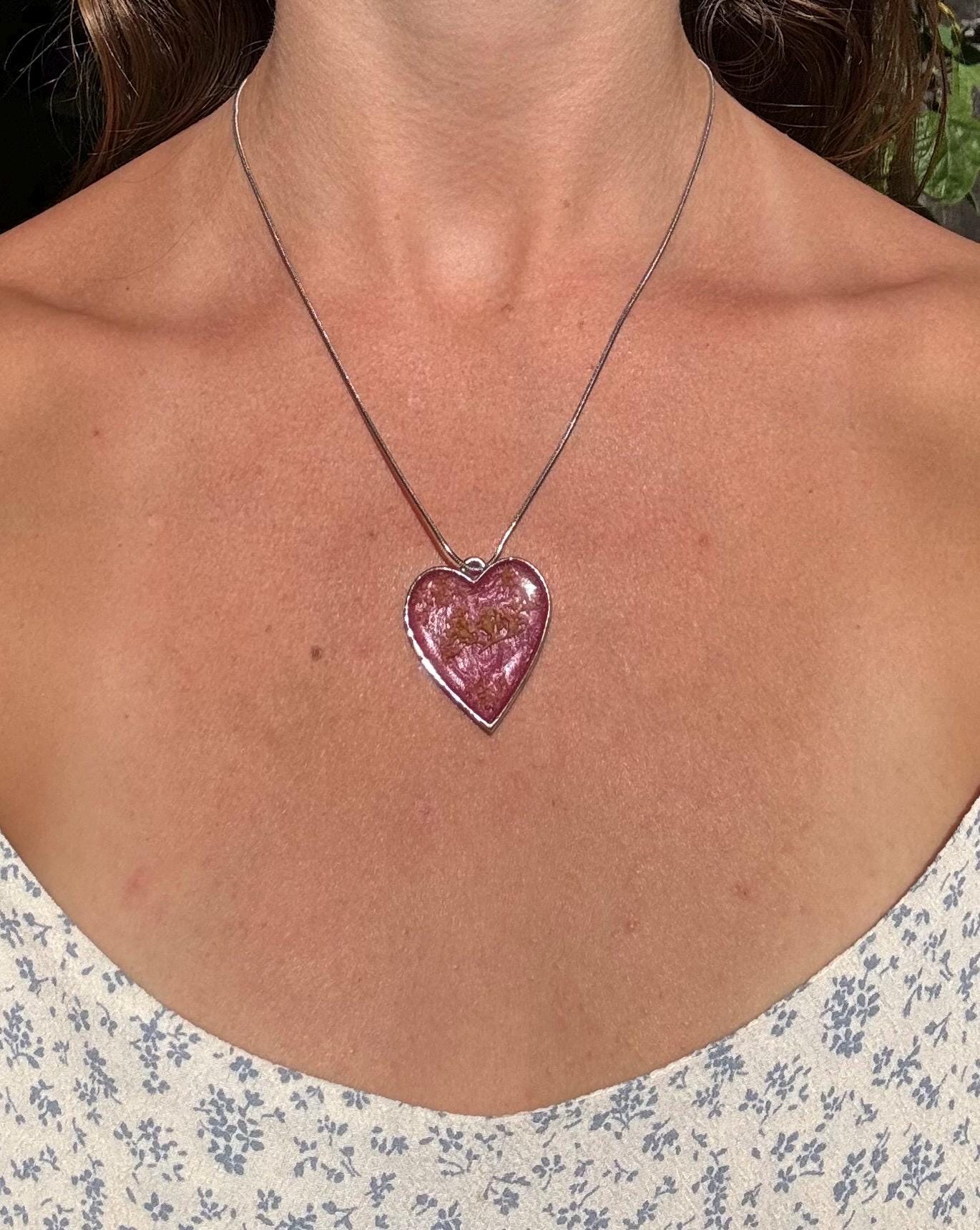 For Her From You Ciondolo A Cuore In Argento 925 Con Vero Fiore Rosa Selvatico - Gioiello Artigianale In Resina, Con Catenina 42 Cm, Regalo In Scatola - 2